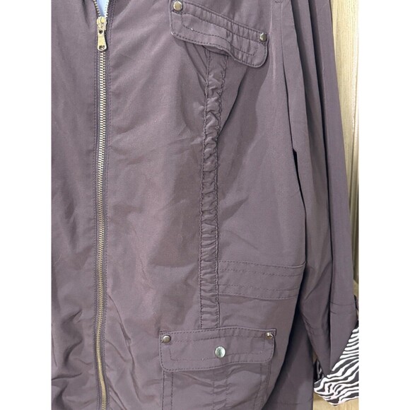 Zenergy b Chico's Jacket Women's 3 Brown Zebra Print Zip Up Roll Tab Lightweight - Picture 4 of 8